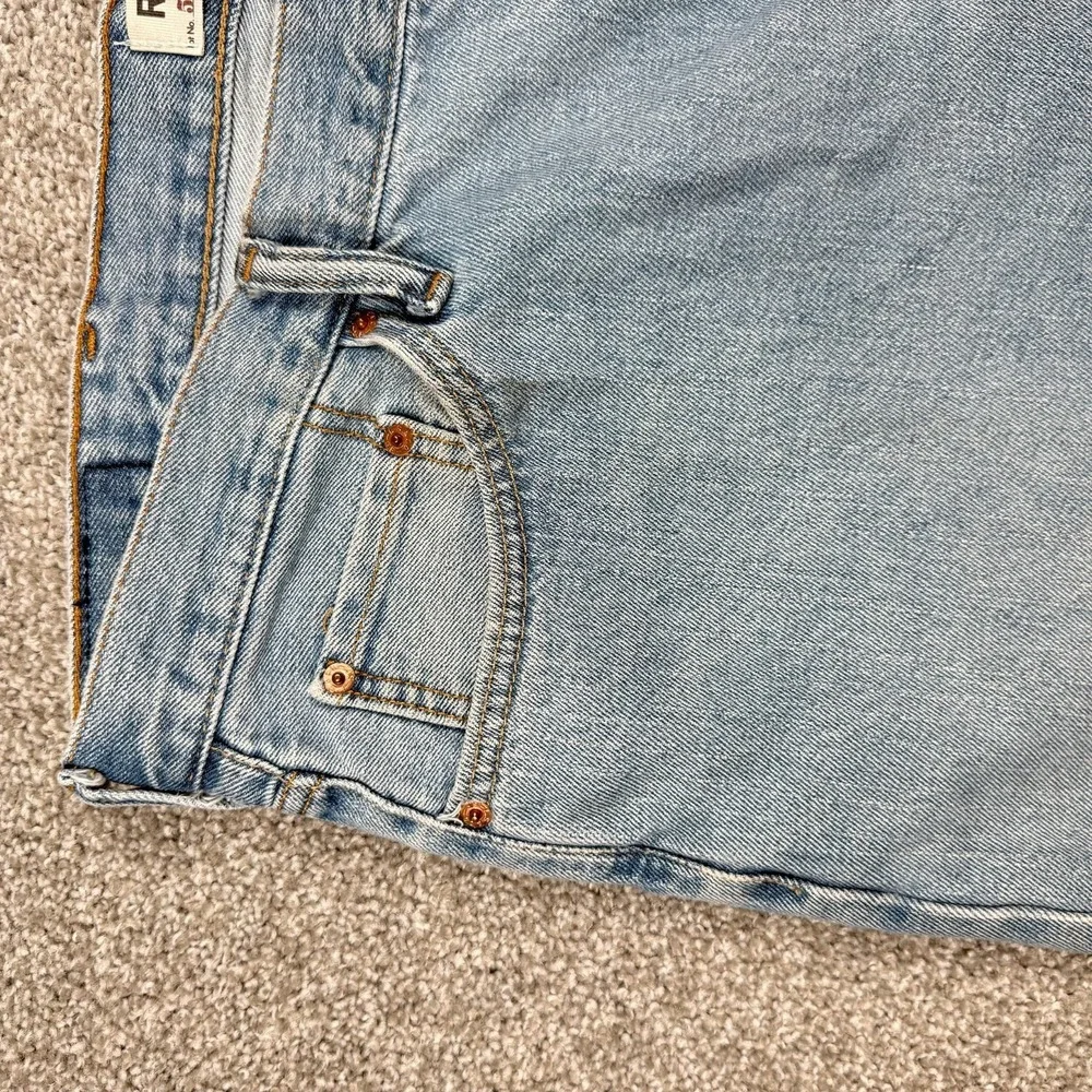 Levis 550 Relaxed Fit Jeans Mens 42x32 Light Wash Straight Leg Denim Cotton